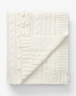 Bauble Wool Throw 11 Bauble Wool Throw -Bloomingville Shop BaubleWoolThrow MBED0212 CRM OS D1