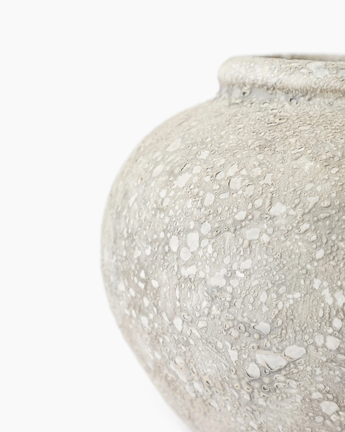 Luna Distressed Vase 4 Luna Distressed Vase - Image 4