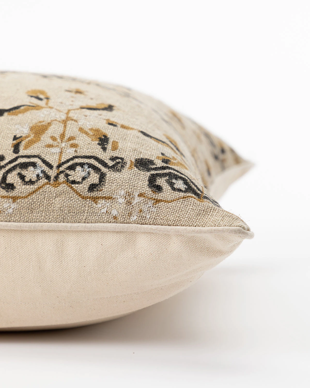 Meryl Pillow Cover 5 Meryl Pillow Cover - Image 5