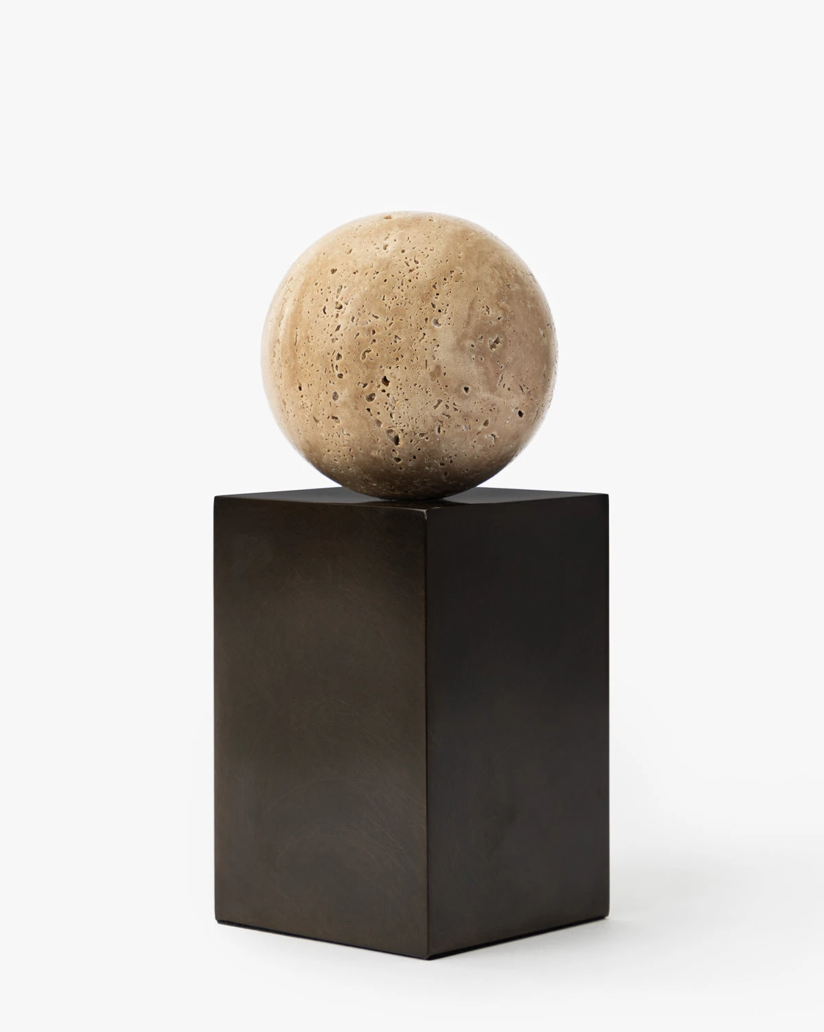 Oscar Sculpture 3 Oscar Sculpture - Image 3