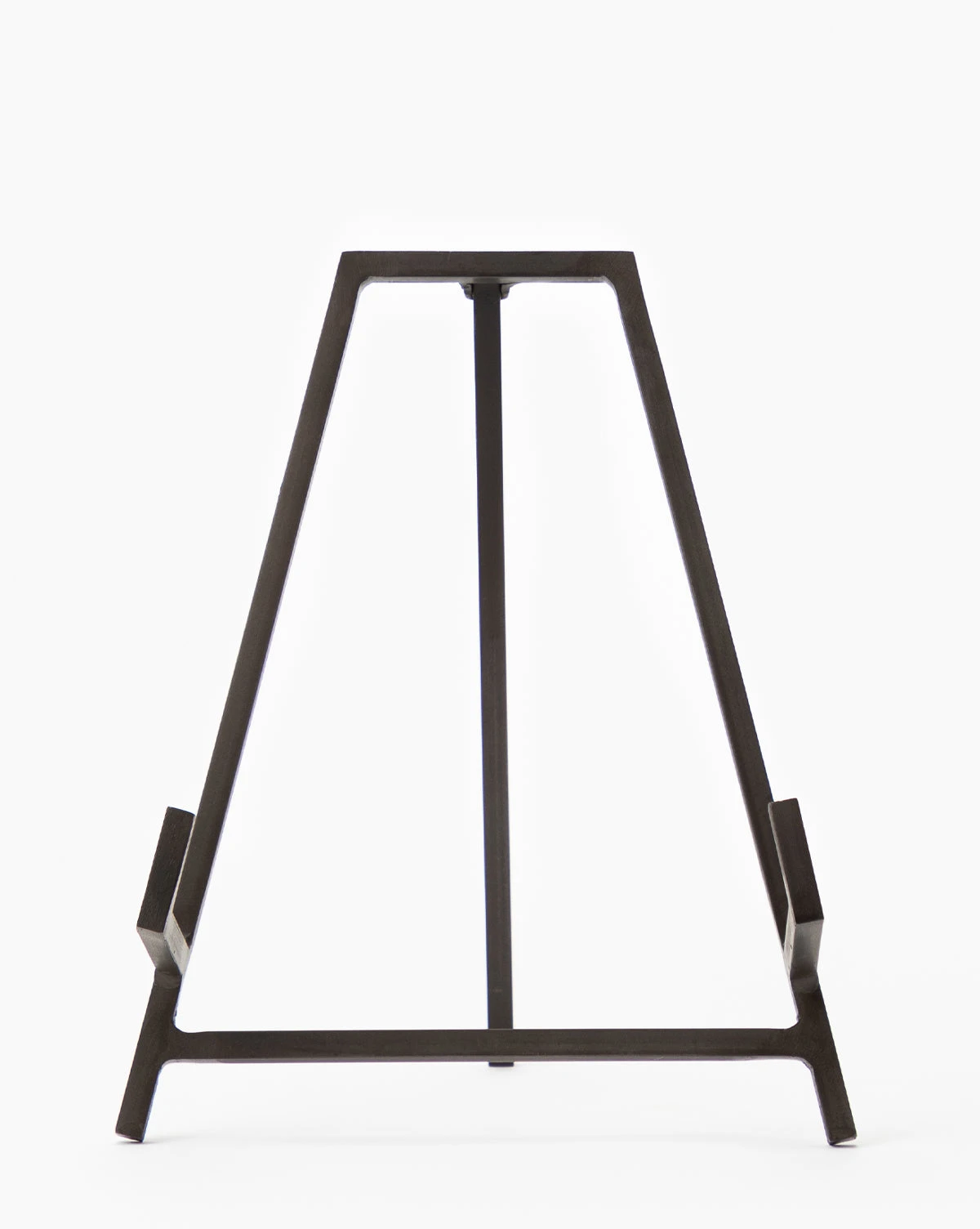 Studio Display Easel 1 Studio Display Easel