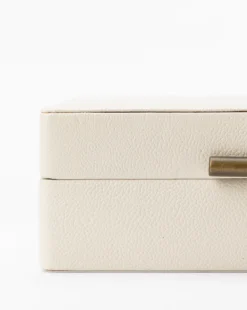 White Shagreen Box -Bloomingville Shop WhiteShagreenBox 1 2